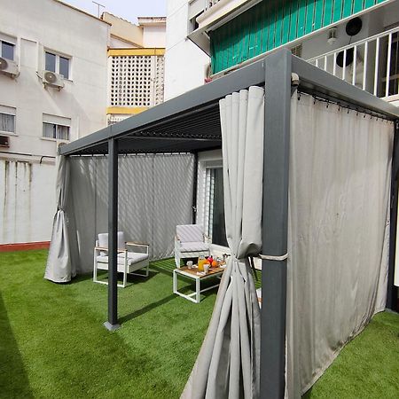 Casa Mallen, Con Amplia Terraza, En El Barrio De Nervion Sevilla Exterior foto